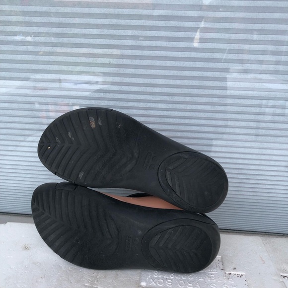 Crocs Women’s Black Rubber Slip On Gladiator Comfort Sandals Size W7 - Picture 13 of 13